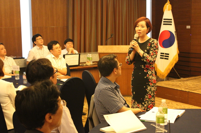 2014년 초청강사 특강 모습입니다.