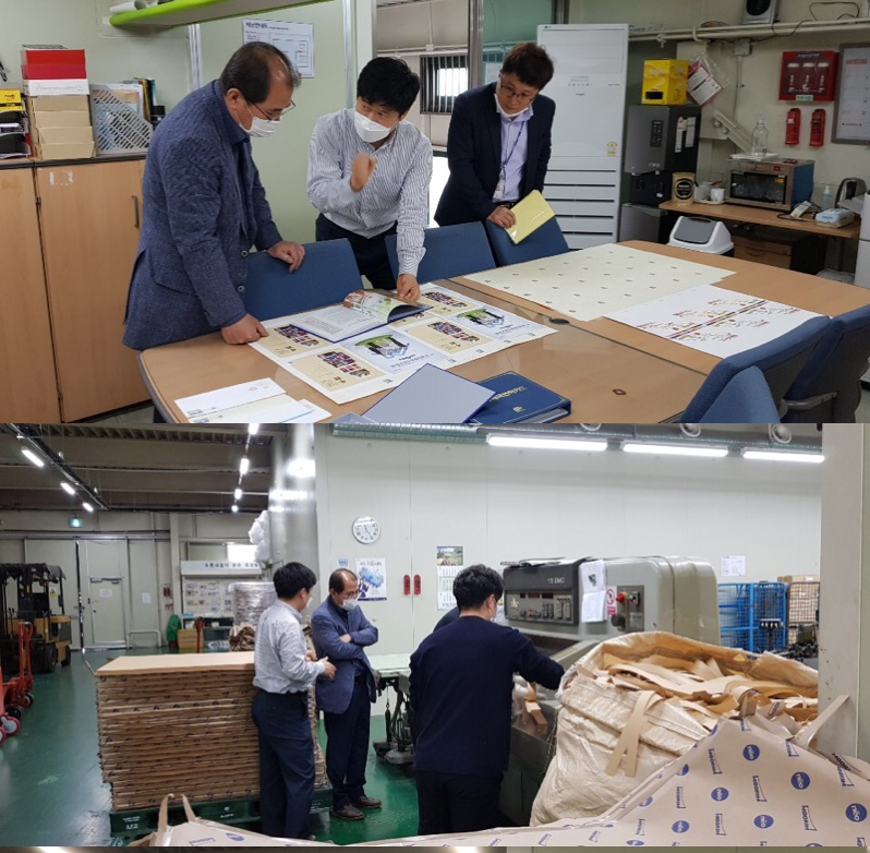 한국우편사업진흥원 민재석 원장님께서 고양제작센터 및 우표박물관을 방문하여 돌아디니시는 모습